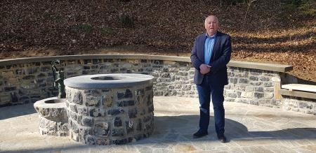 Mirna, grajski vodnjak, Dusan Skerbis, foto Lapego (5)